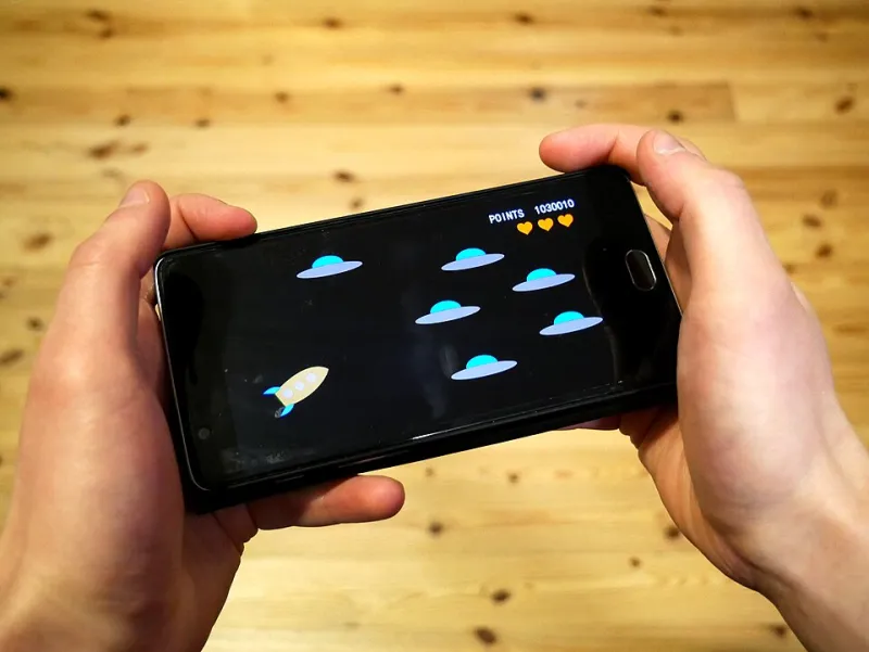 Swipe Right on Earnings: How Everyday Americans Are Cashing In With Skill-Based Mobile Games